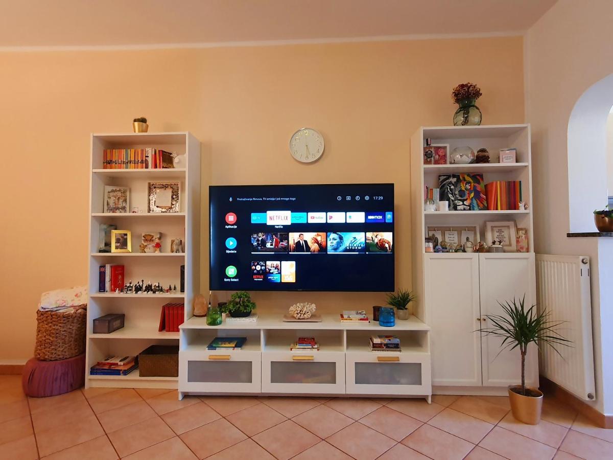 Casa Da Billy Apartment Pula Luaran gambar